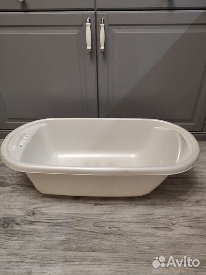 Ванночка для купания новорожденных