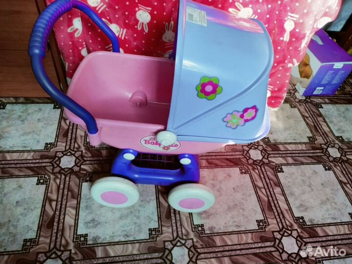 Коляска кукольная