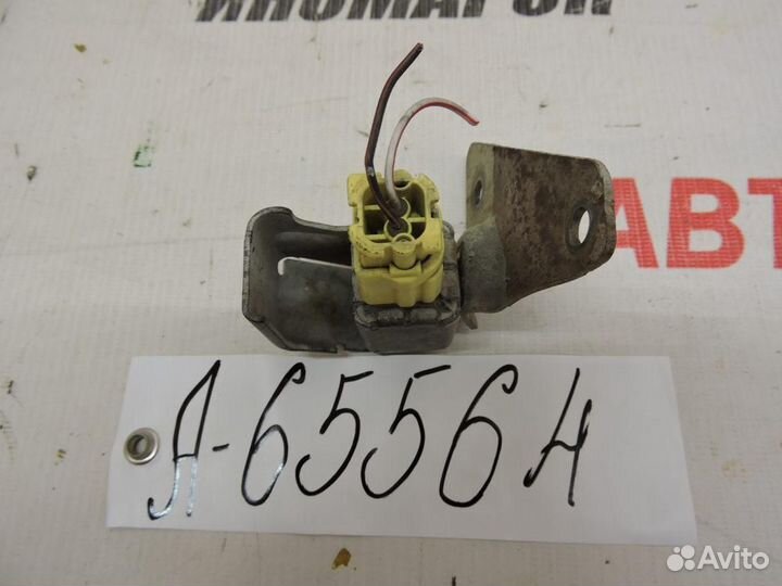 Датчик AIR BAG для Mitsubishi Airtrek 2001-2008г