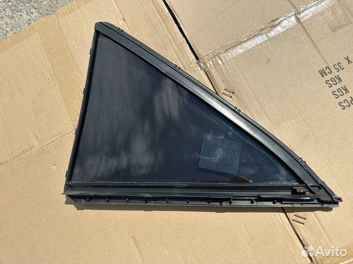 Форточка правая Тойота Камри В40 Camry V40