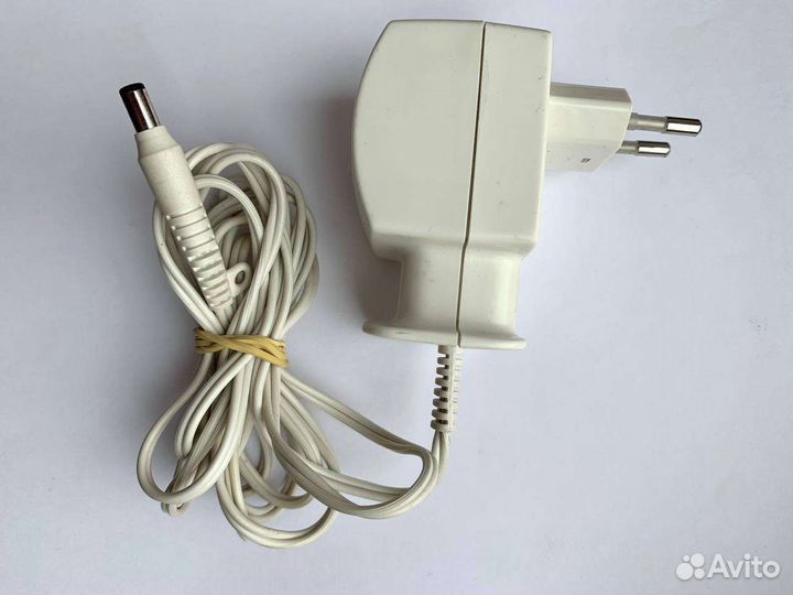 Зарядное устройство Braun для эпилятора (12 вольт)