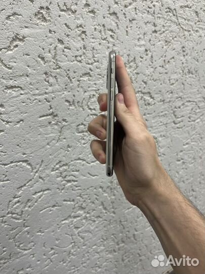 iPhone 11 Pro, 64 ГБ