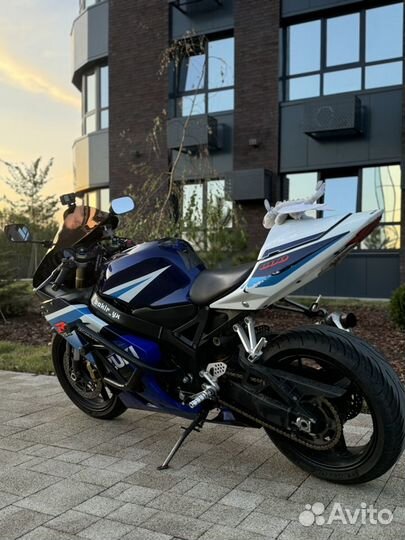 Suzuki gsx-r600 k5