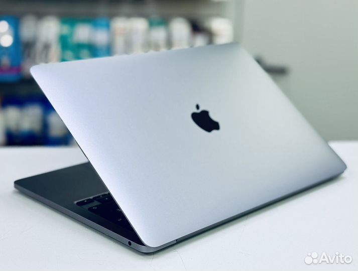 Apple macbook pro 13 2020