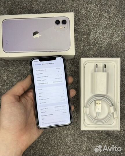 iPhone 11, 64 ГБ