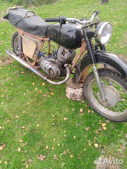 Продам мотоцикл Иж Планета 2