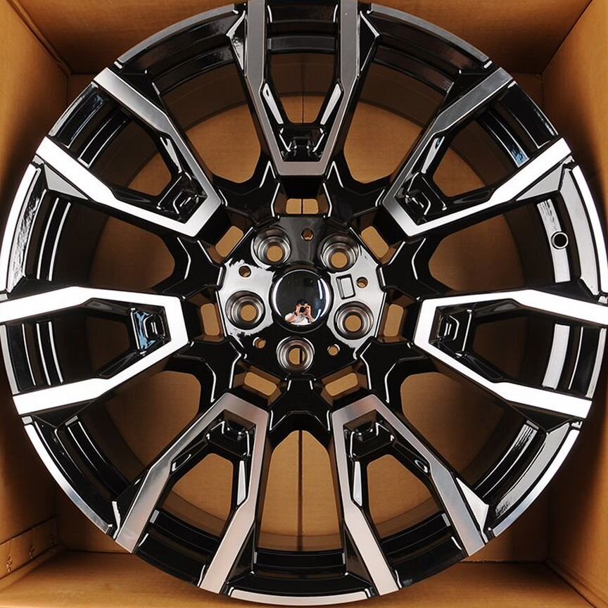 Литые диски BMW 9.5×R21 5×112