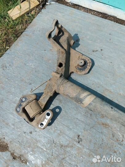 Задняя балка Шевроле Орландо 1