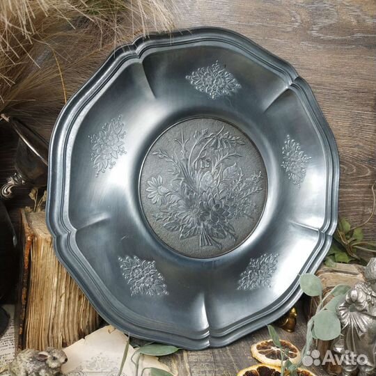 Антиквариат из Европы. Блюдо/поднос