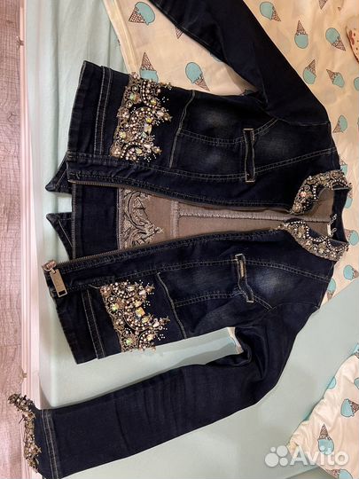 Джинсовая куртка