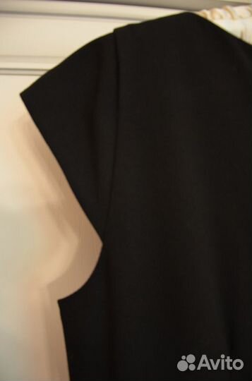 Платье Calvin Klein 46