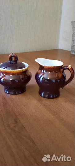 Молочник и сахарница