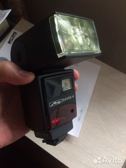 Вспышка камеры Metz megablitz 54 MZ-4 для Nikon