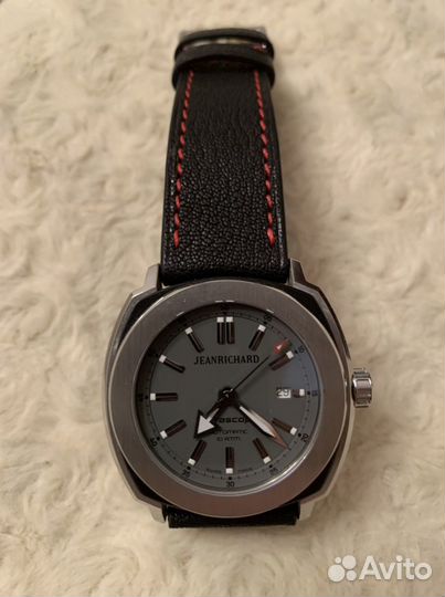 Часы JeanRichard Terrascope