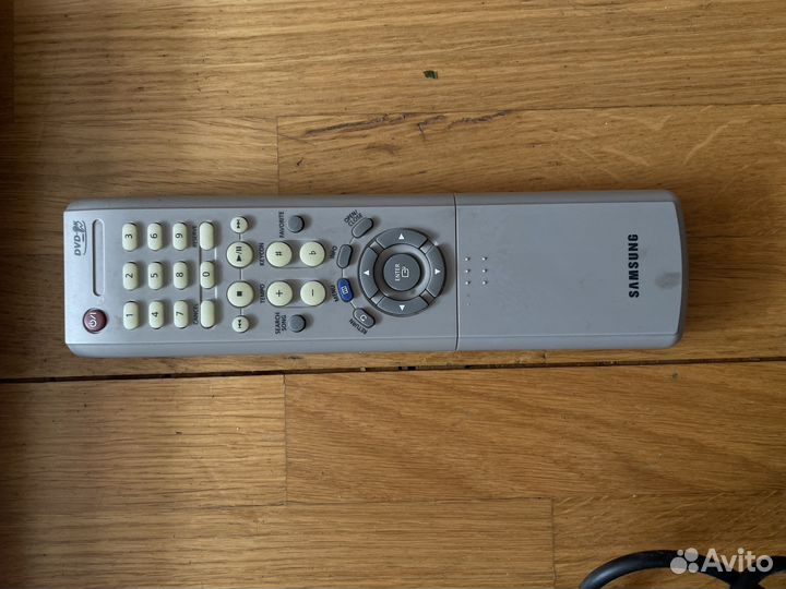DVD плеер Samsung DVD-K100