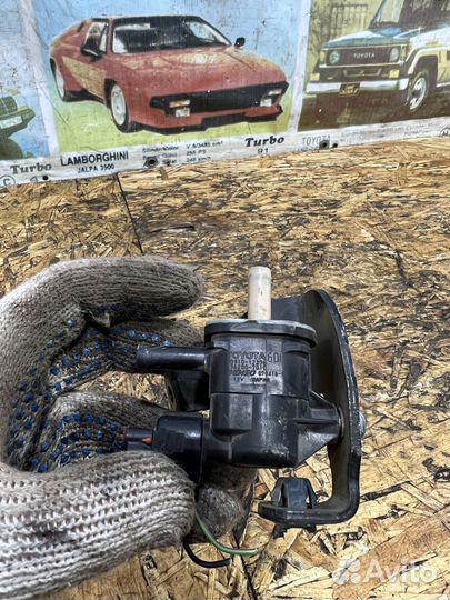 Вакуумный клапан 2GR-FE Тойота Камри 40 3.5