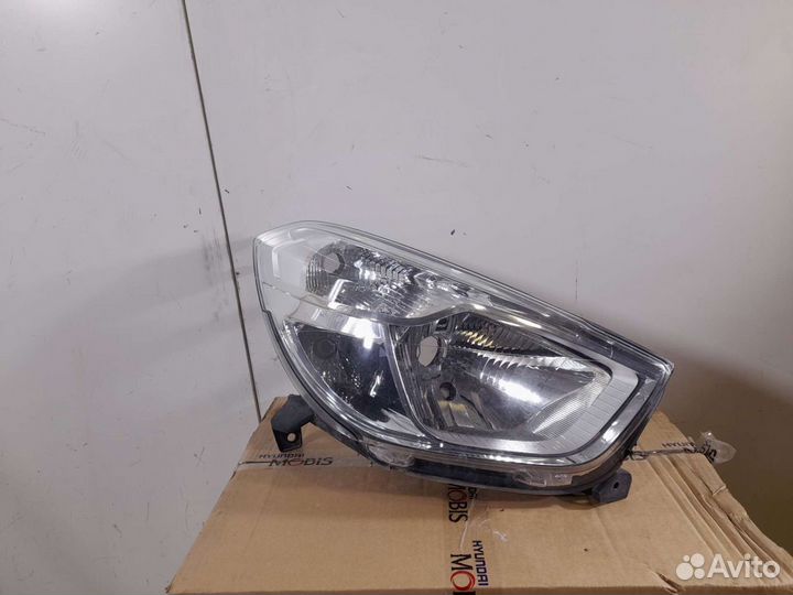 Фара правая renault dokker