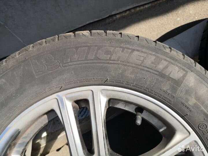 R15 Michelin Agilis 195/65, PCD 5x114.3 DIA 40