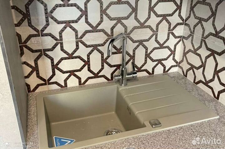 Столешница из искусственного камня