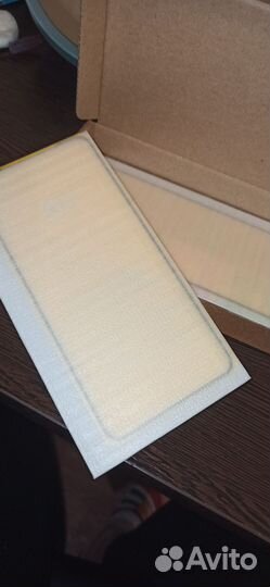 Стекло на телефон