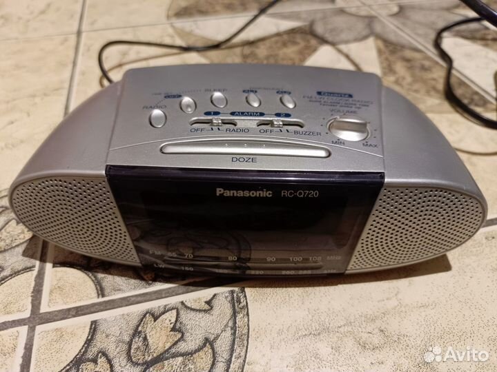 Радиочасы Panasonic RC-Q720