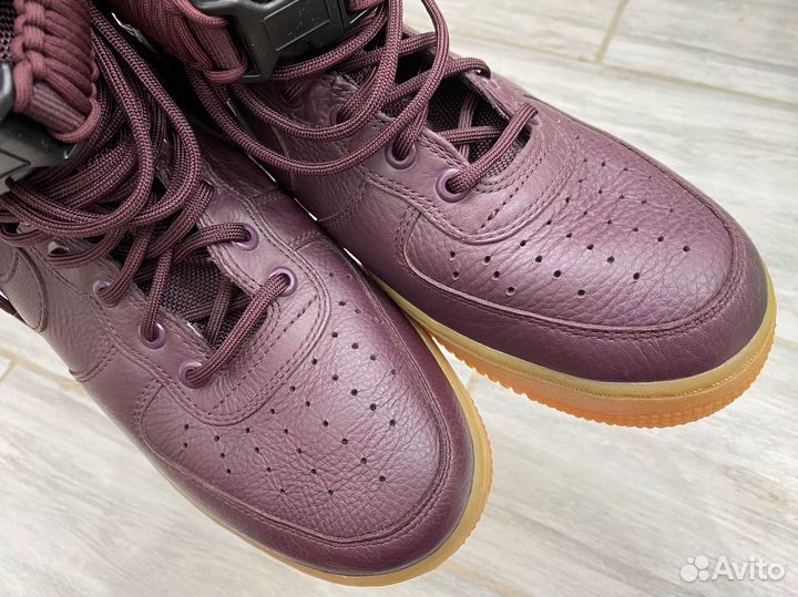 Nike SF Air Force 1 Burgundy, US 8.5, оригинал