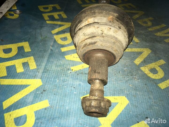 Левая полуось Volkswagen Golf 4