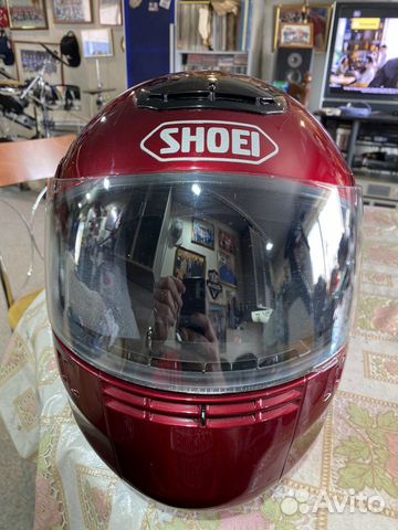 Мотоциклетный шлем shoei