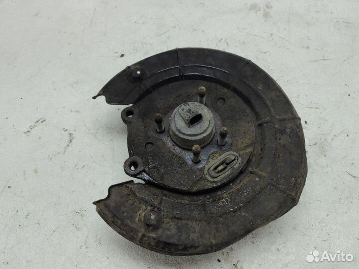 Ступица задняя левая Opel Vectra B 2003