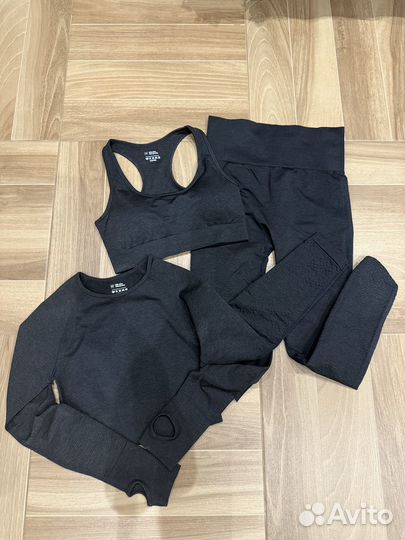 Костюм тройка для фитнеса