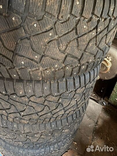 Pirelli Ice Zero 275/50 R20