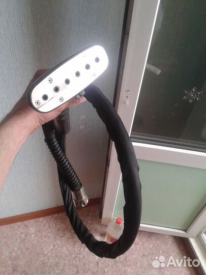 Шланг с утюжком для отпаривателя. Garment Steamer