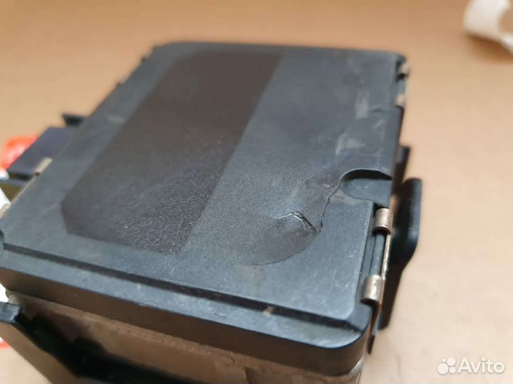 Радар круиз-контроля Range Rover Velar L560