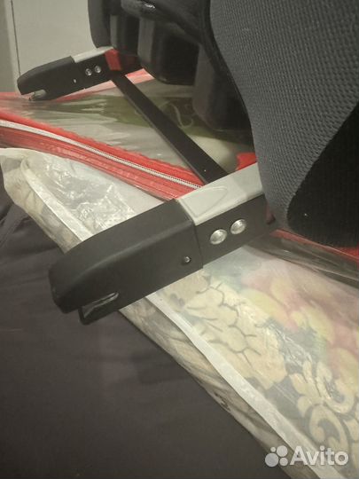 Автокресло бустер isofix