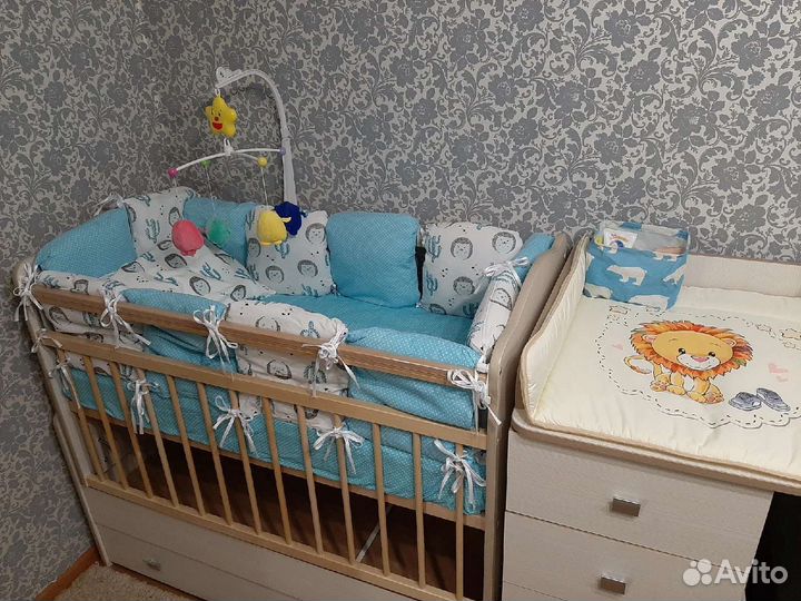 Детская кроватка трансформер с комодом