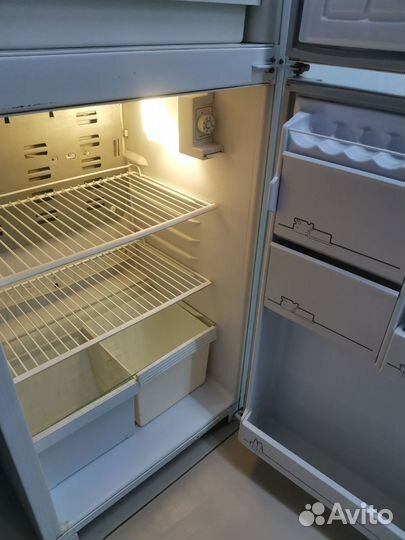 Холодильник Бирюса 22-1 кшд-255