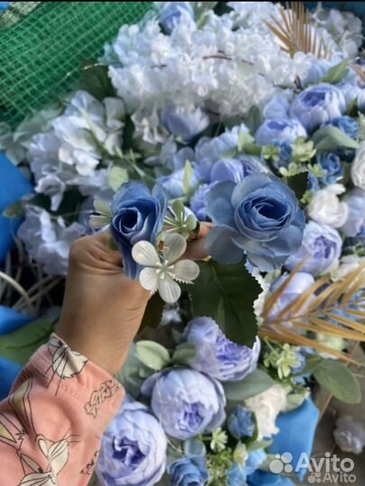 Декорации для фотозоны. Искуственные цветы