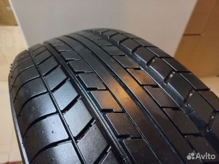 Yokohama Aspec A348 215/60 R16 95V