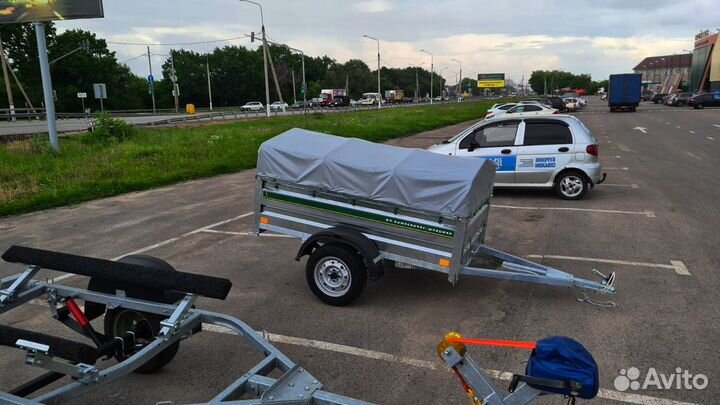 Прицеп на легковой автомобиль