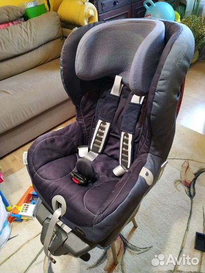 Детское автокресло britax romer safefix plus