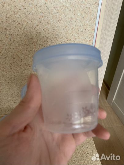 Контейнер avent для молока