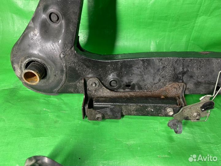 Балка под двс Lexus Rx450 GYL16 2GR-FXE