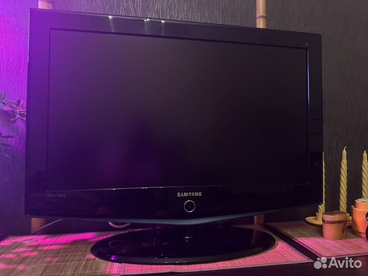 Телевизор Samsung LE32R71B