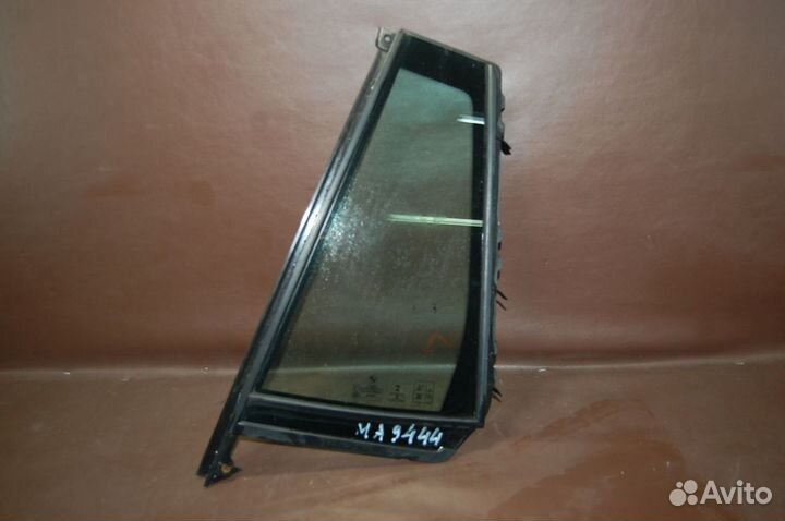 Форточка задняя левая - BMW X3 G01 (2017-н.в.)