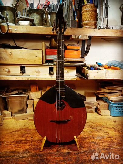Домра прима мастеровая старинная