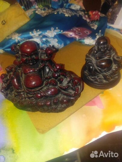 Статуэтка будды