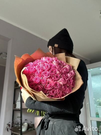 Цветы розы и букеты с доставкой Нальчик