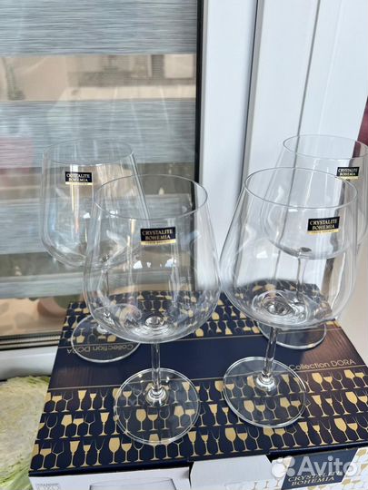 Бокалы для вина