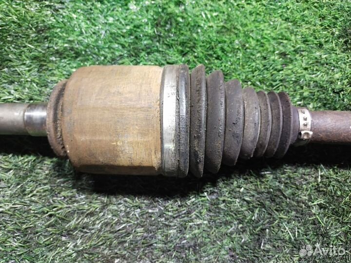 Привод задний правый Land Rover Discovery