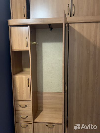 Шкаф в прихожую